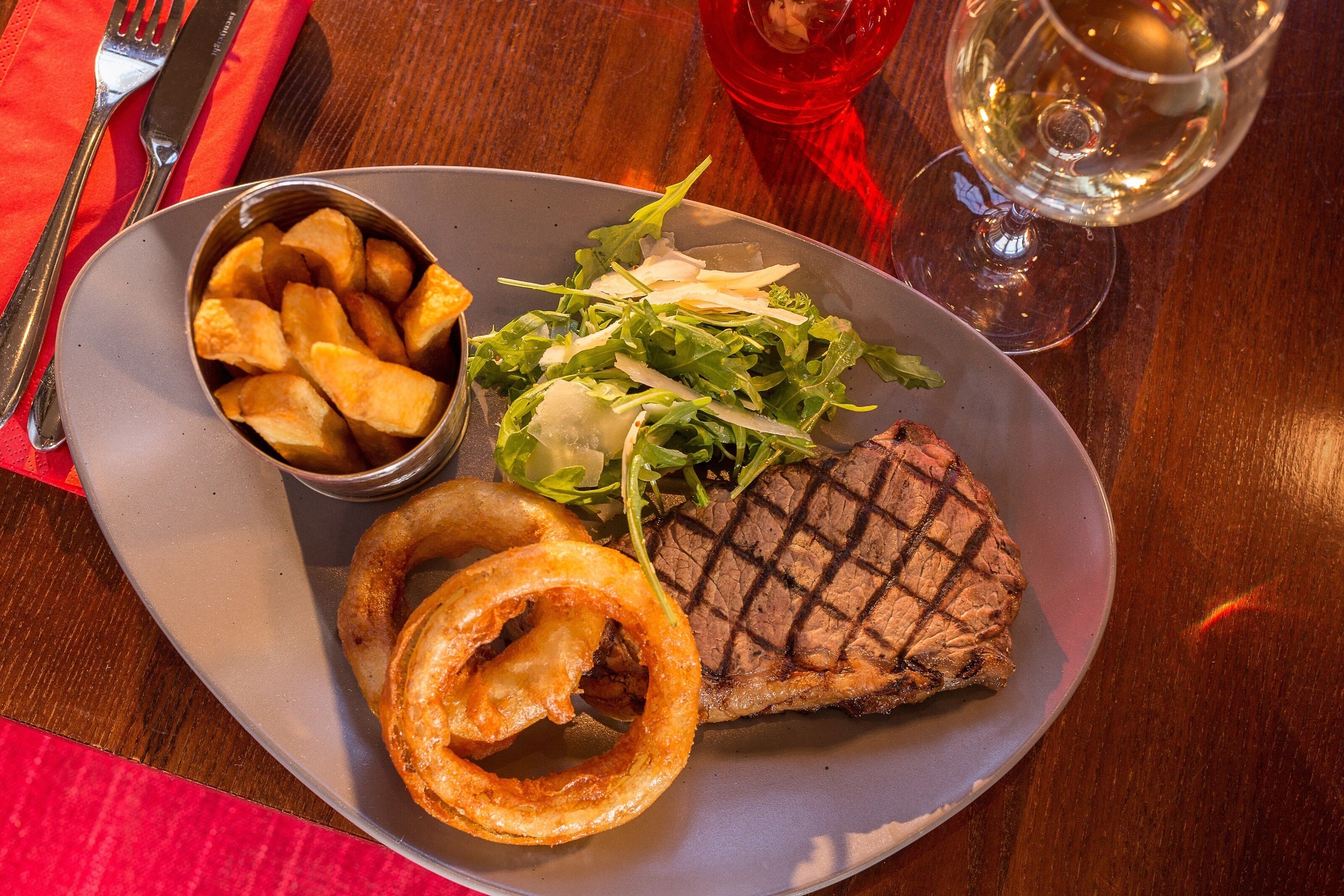 breakfast, lunch and dinner served