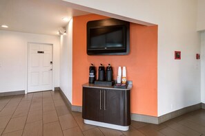 Coffee service - Motel 6 Vancouver, WA (Vancouver)
