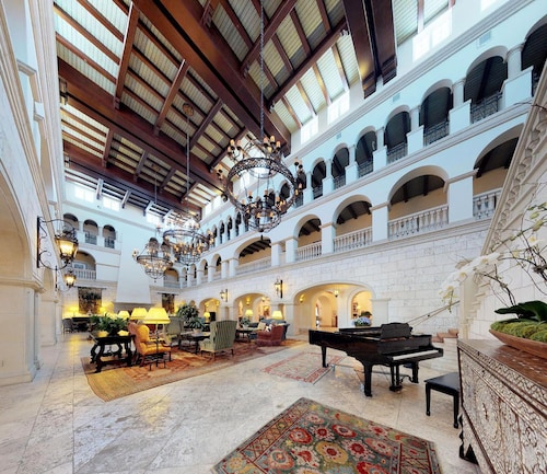 Sea Island Resort