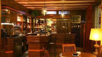 Bar (in der Unterkunft)