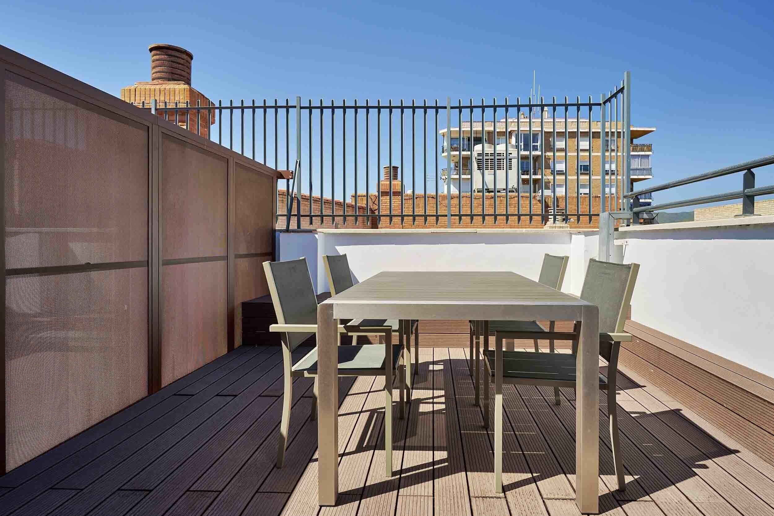 1 bedroom, premium bedding, minibar, in-room safe