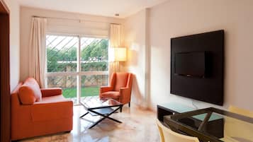 1 chambre, coffres-forts dans les chambres, bureau