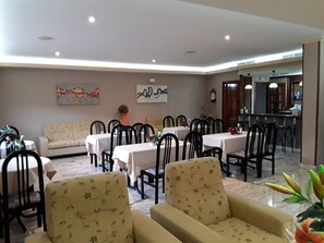 Bar (en la propiedad)