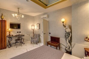 客房, 附屬建築 (Lovely) | 客房內保險箱、書桌、免費無線上網、床單