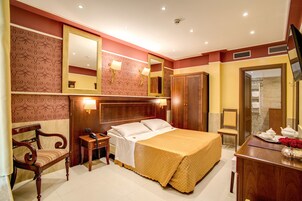 Superior Double or Twin Room | Minibar, in-room safe, desk, cribs/infant beds