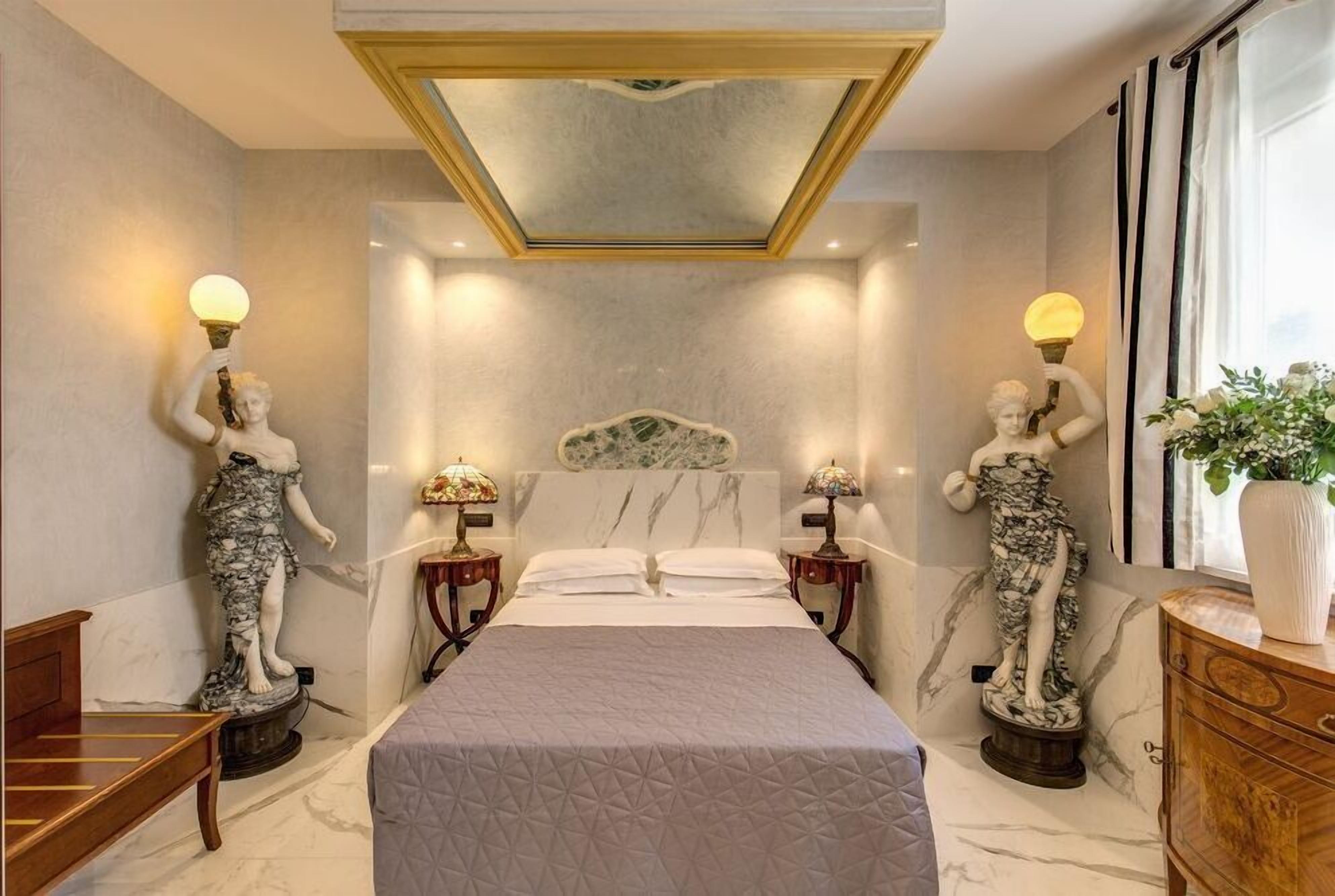 客房, 副楼 (Lovely) | 迷你吧、客房内保险箱、办公桌、婴儿床