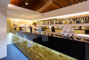 Bar (in der Unterkunft)