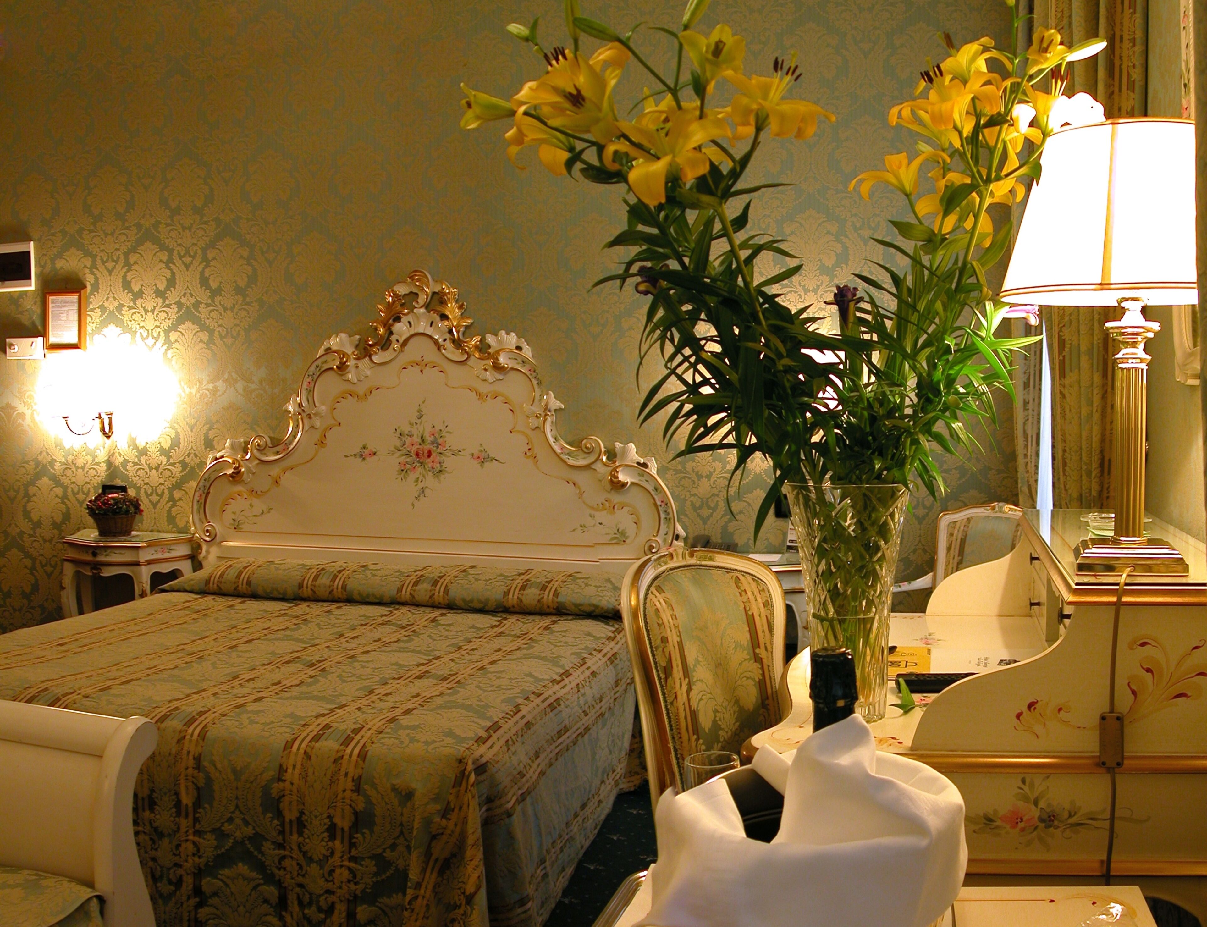 triple room | down duvets, minibar, in-room safe, individually decorated