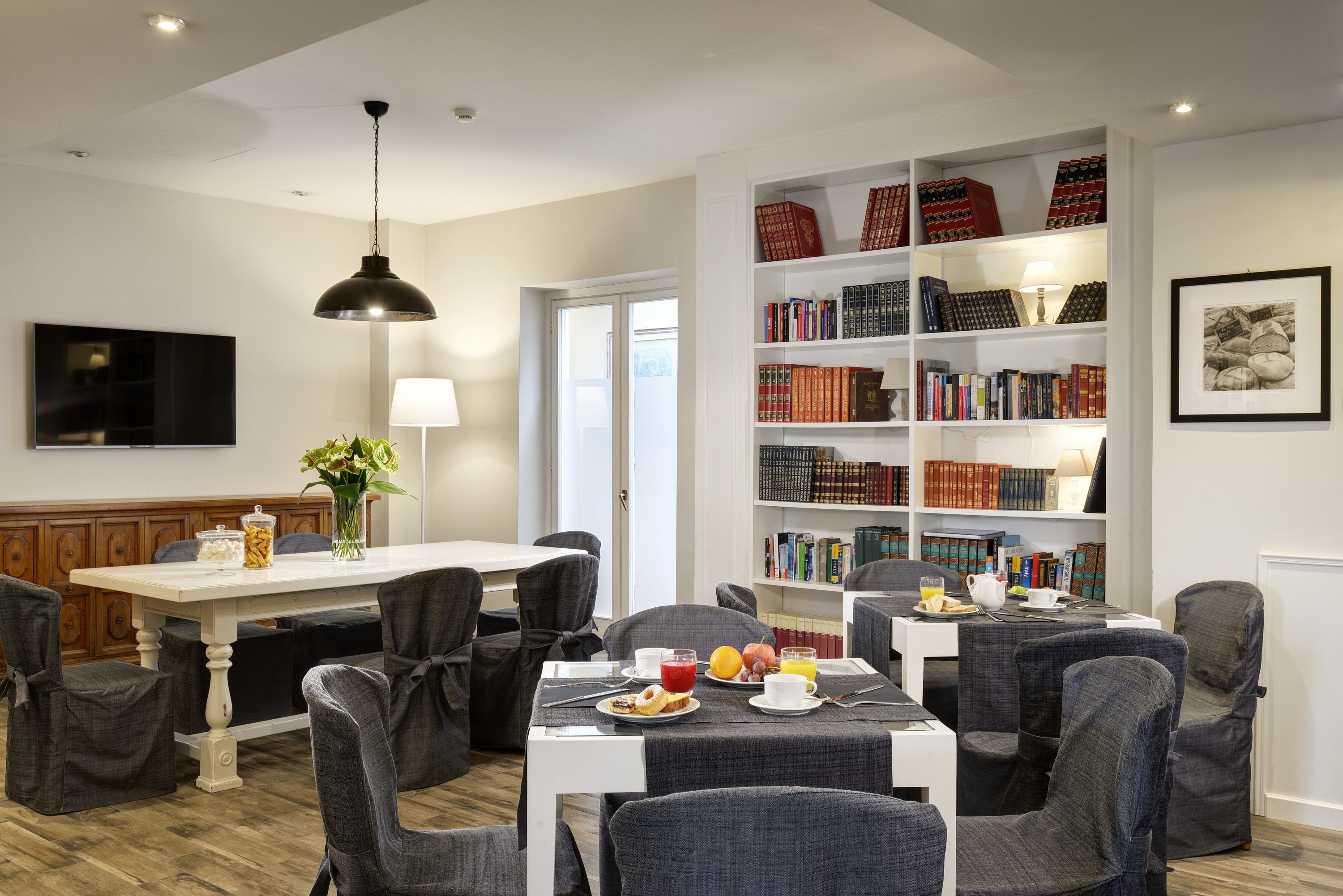 daily buffet breakfast (eur 12 per person)