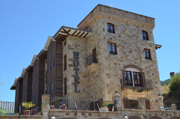 Exterior