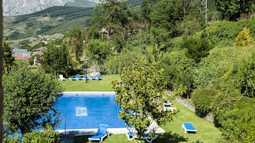 Utomhuspool