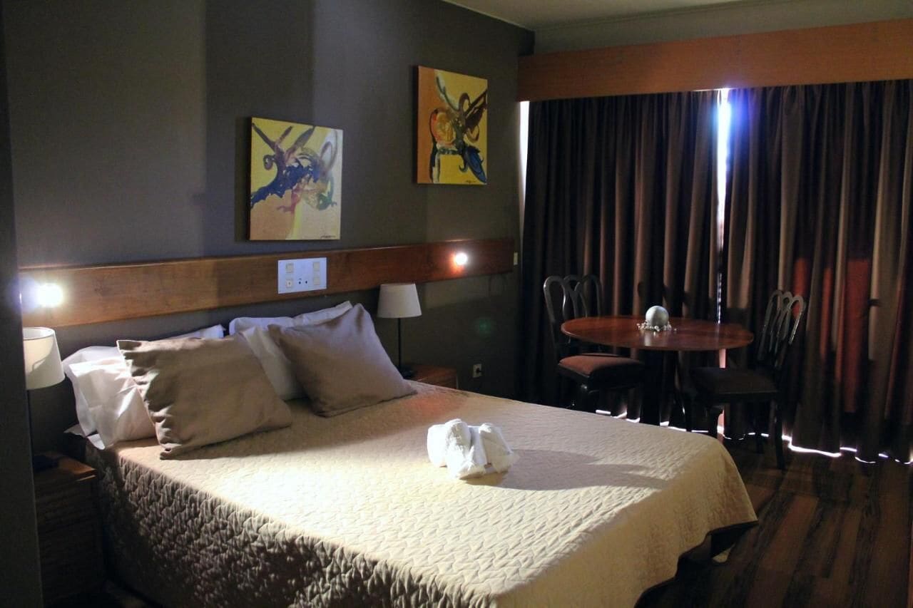In-room safe, desk, blackout drapes, soundproofing