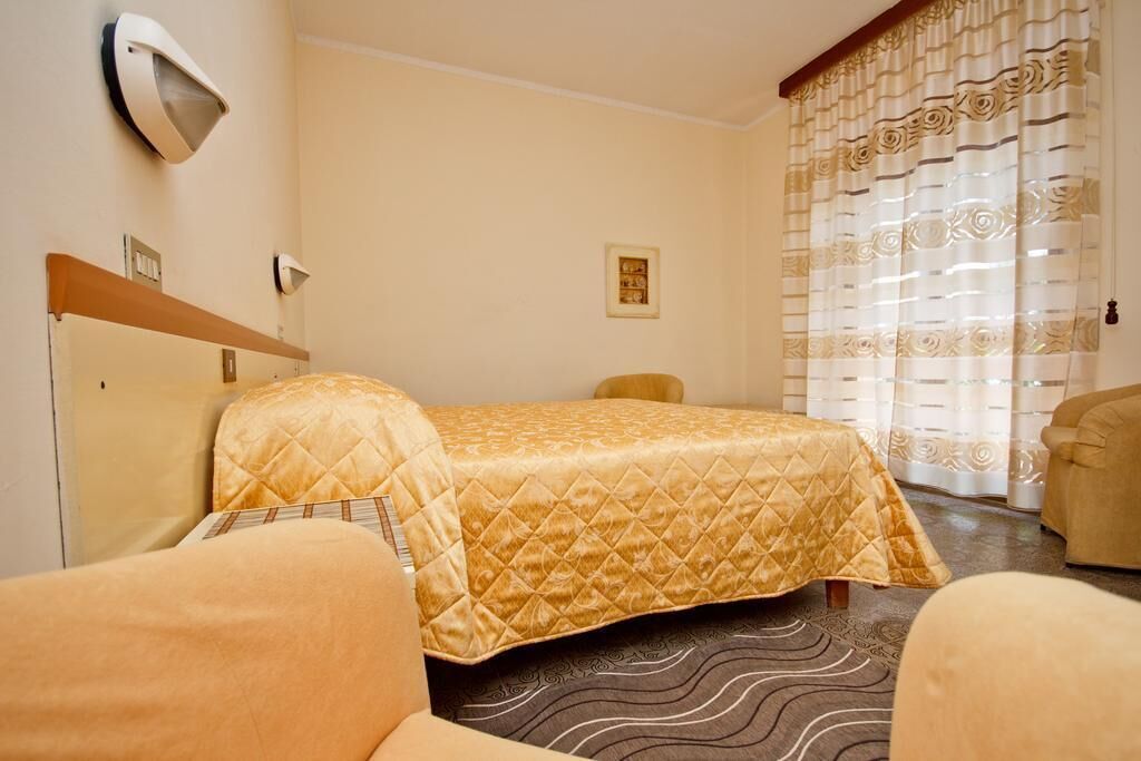 Katil Select Comfort, kalis bunyi, Wi-fi percuma, cadar katil 