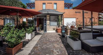 Hotel Petra