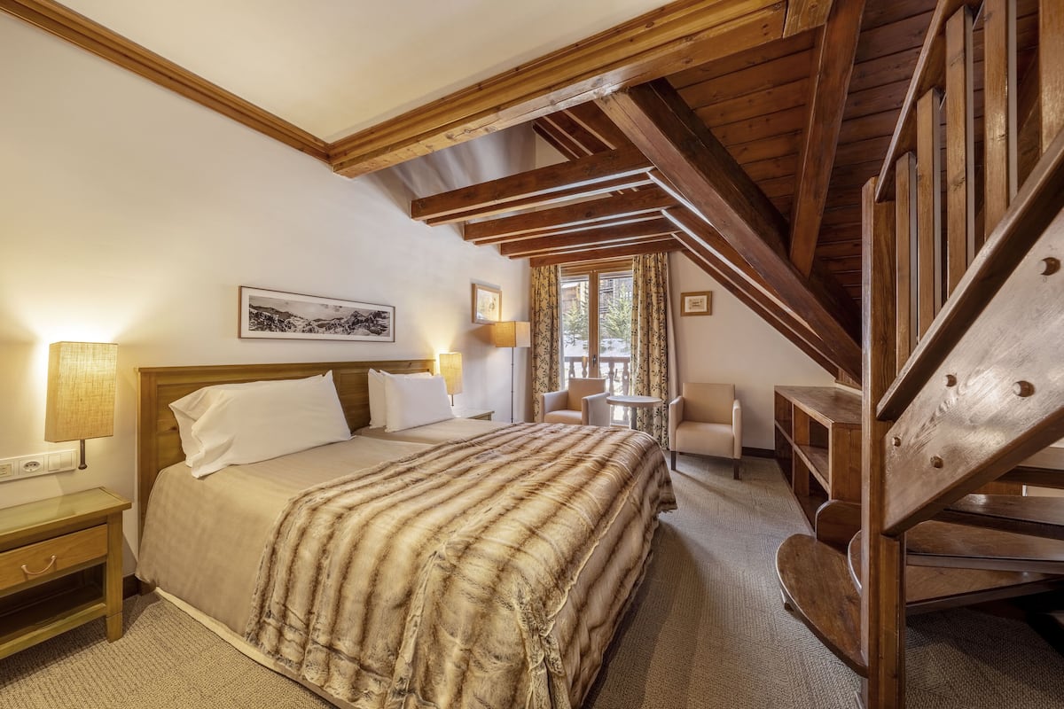 Family Room (Occitania, with View, 4 Adults) | 1 bedroom, minibar, in-room safe, desk