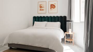 Ropa de cama de alta calidad y colchones con acolchado adicional