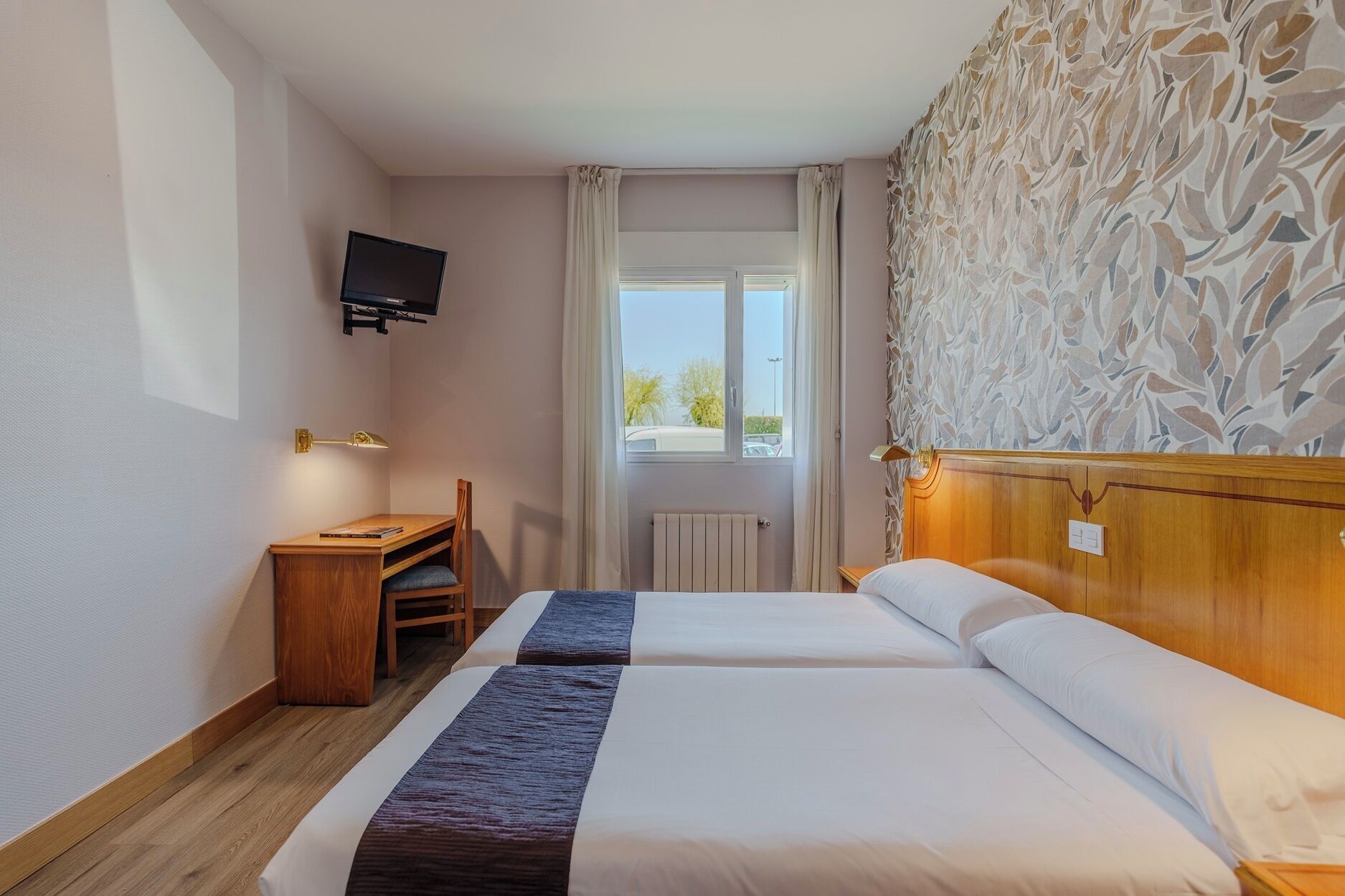 Photo - Hotel Rey Arturo Burgos