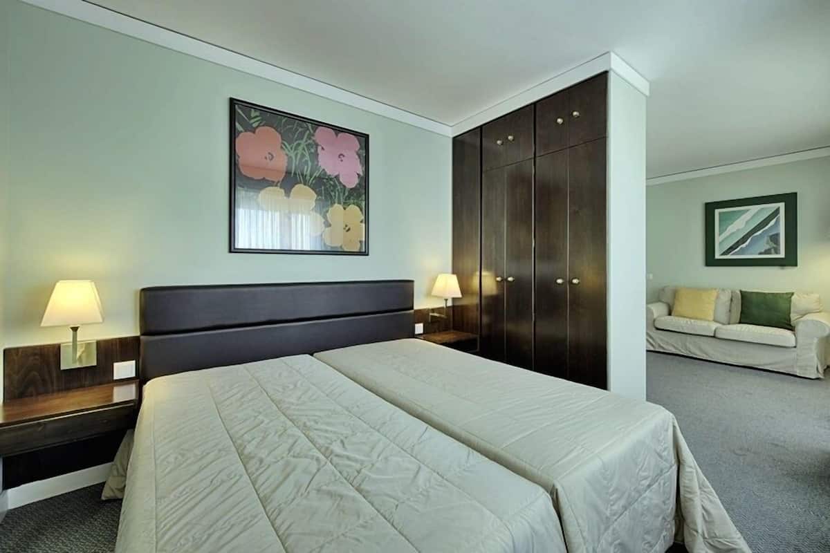 Studio, 1 Double or 2 Single Beds | Blackout curtains, soundproofing, iron/ironing board (on request)