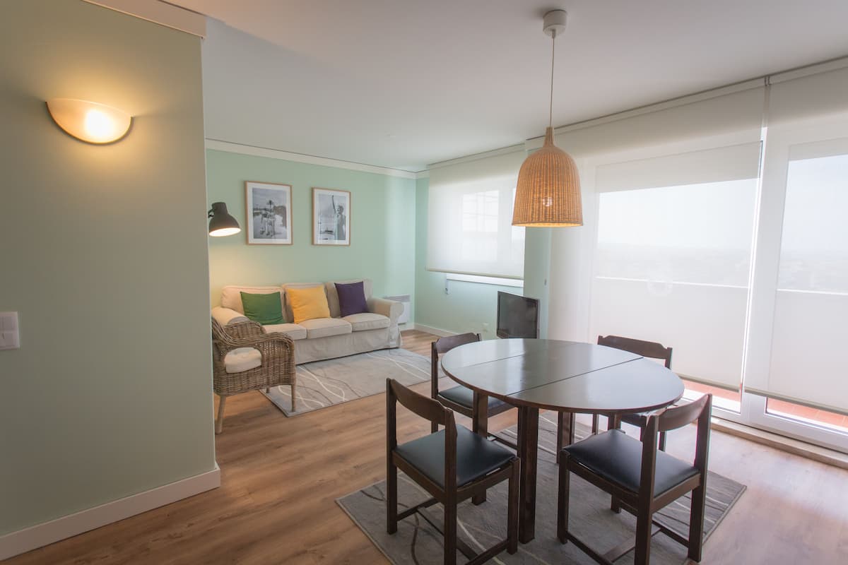 Superior Apartment, 2 Bedrooms, Ocean View | Living room | LCD TV