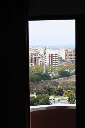 Twin Room | Terrace/patio - Hotel Turia Valencia (Valencia)