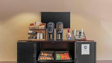 Frokost på farten er inkludert hver dag