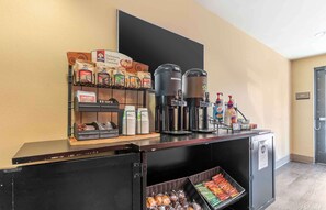 Free daily on-the-go breakfast  - Extended Stay America Suites San Jose Edenvale North (San Jose)