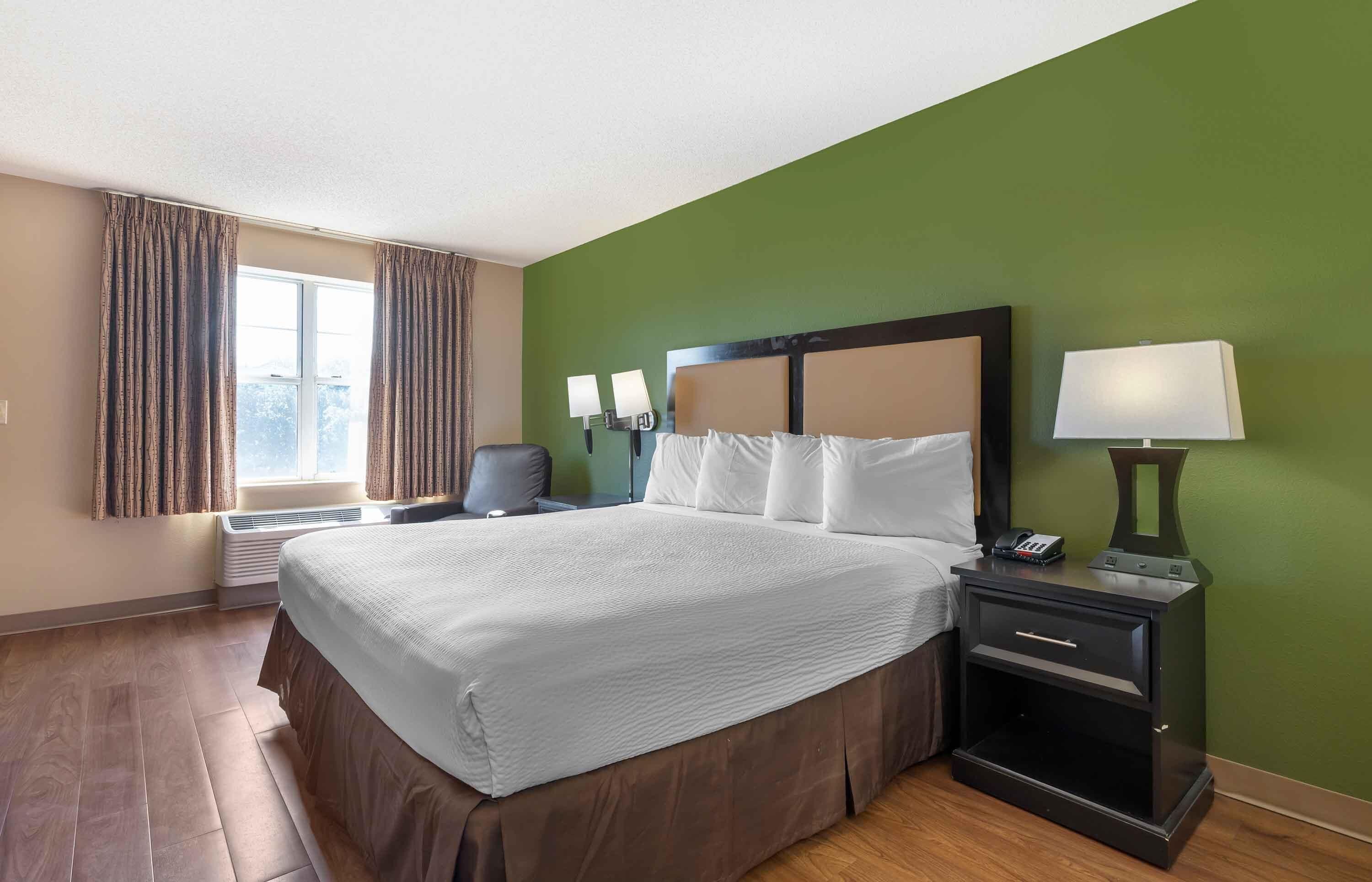 Studio, 1 King Bed