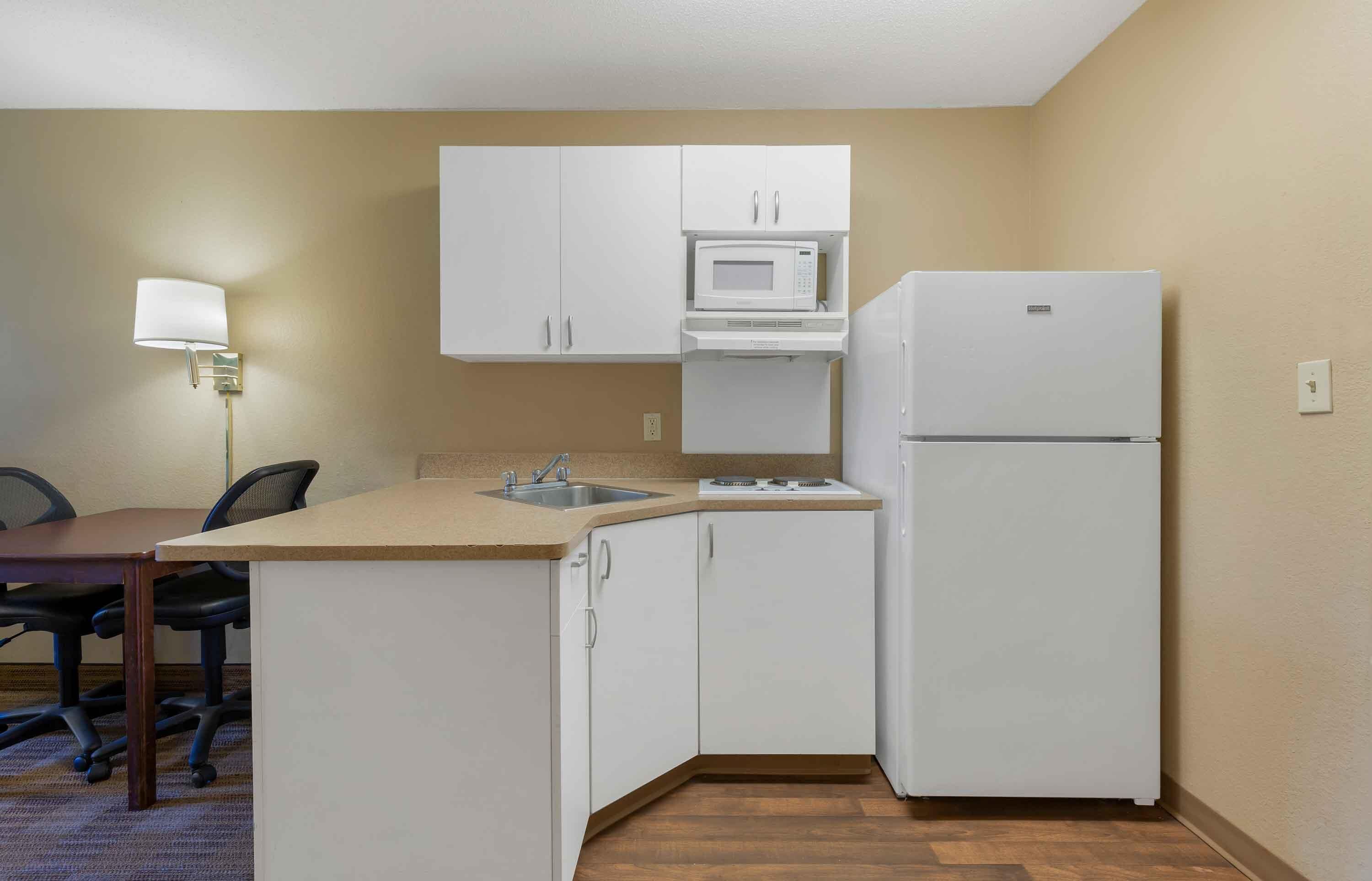 Studio, 2 Double Beds | Private kitchen | Coffee/tea maker, full-size fridge, microwave, stovetop