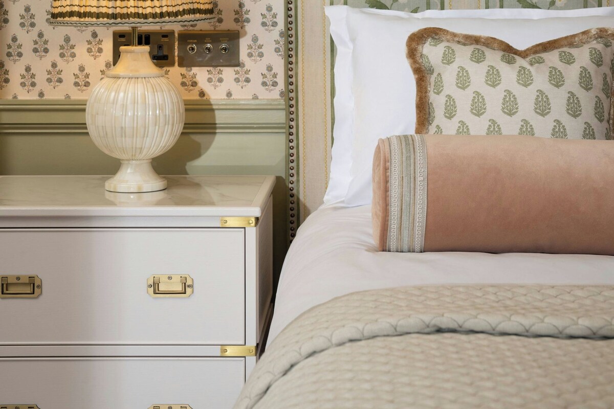 Hypo-allergenic bedding available, in-room safe, desk, laptop workspace