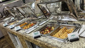 Päivittäinen buffetaamiainen maksusta
