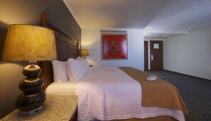 In-room safe, desk, iron/ironing board, free WiFi - Holiday Inn Ciudad De Mexico-Trade Center by IHG (Mexico City)