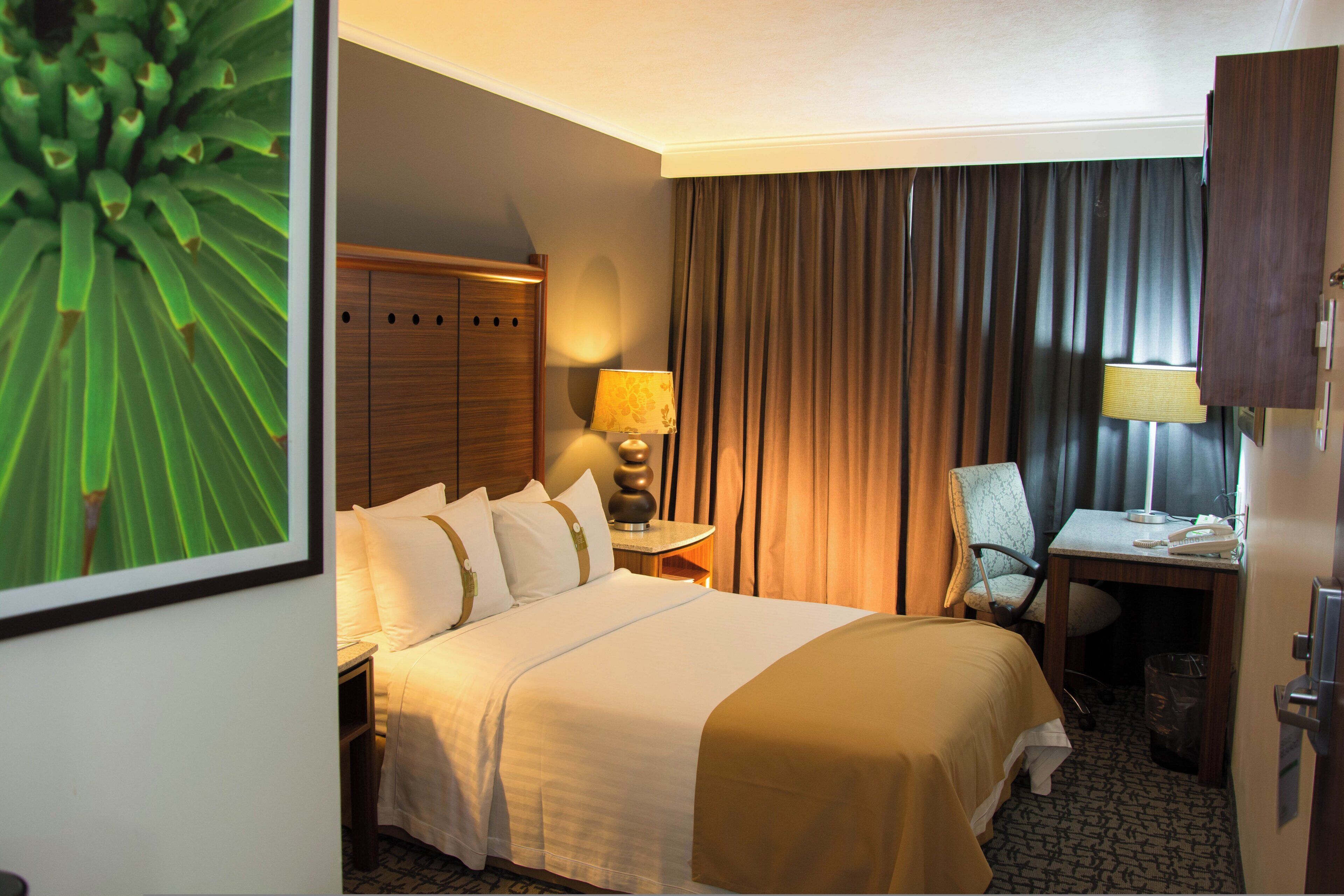 In-room safe, desk, iron/ironing board, WiFi (free)