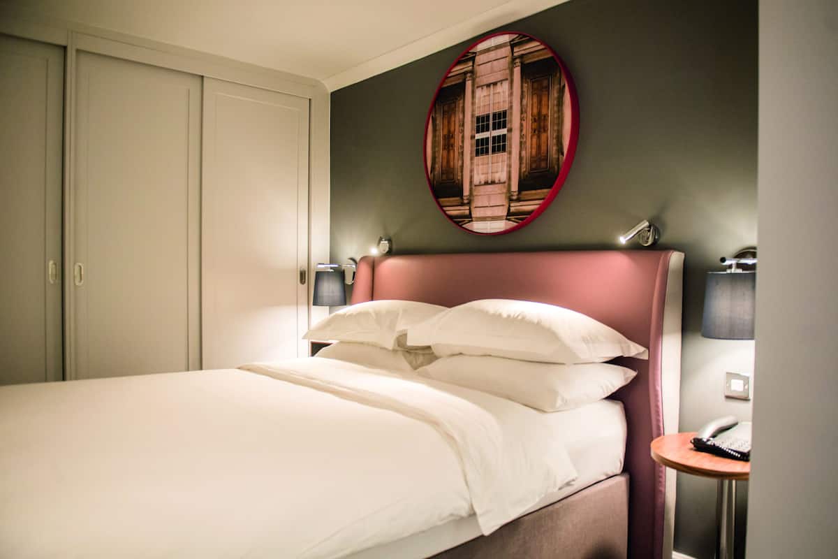 premier suite | in-room safe, desk, iron/ironing board, free cots/infant beds