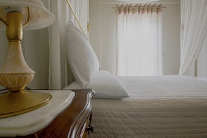 Suite | Minibar, in-room safe, desk, soundproofing