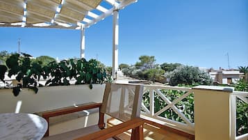 Standard Room | Garden view