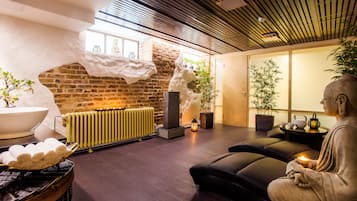 Salas de tratamiento para parejas, tratamientos corporales, aromaterapia