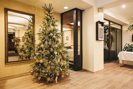 Recepción. Kreutzwald Hotel Tallinn