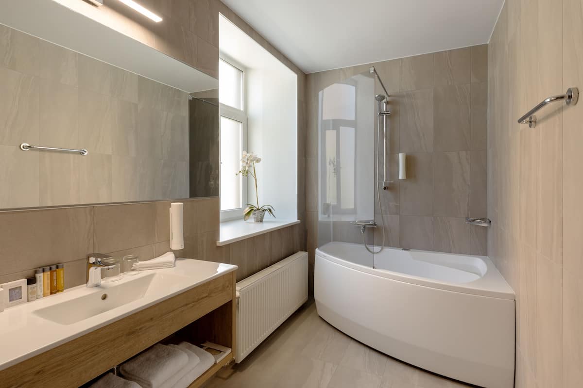 free toiletries, hair dryer, towels