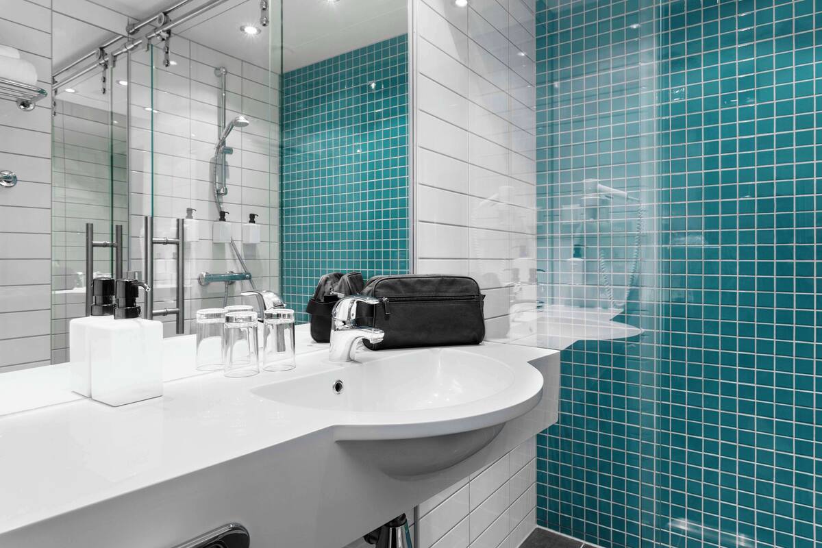 desk, laptop workspace, blackout curtains, free wifi