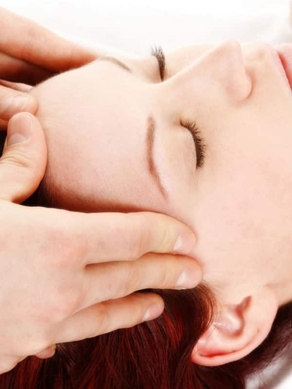 Un sauna, tratamientos corporales, aromaterapia