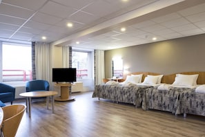 Marine Suite with Sauna