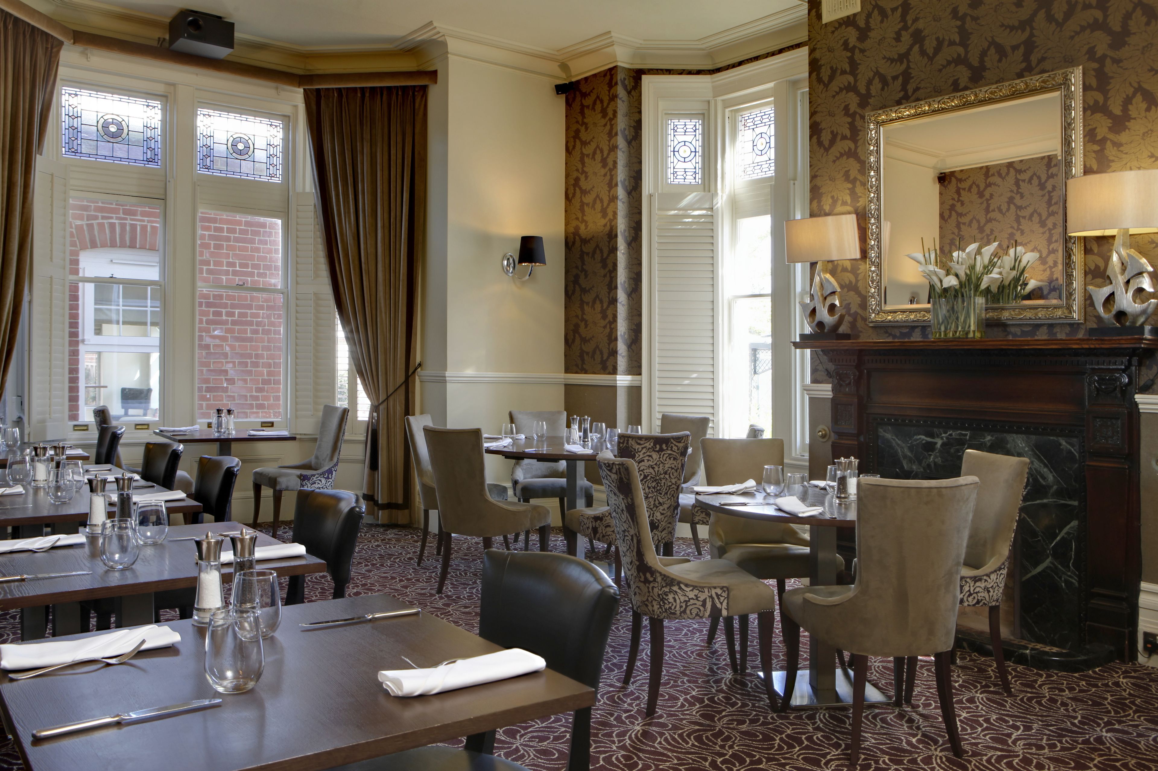 breakfast, lunch, dinner served; modern european cuisine