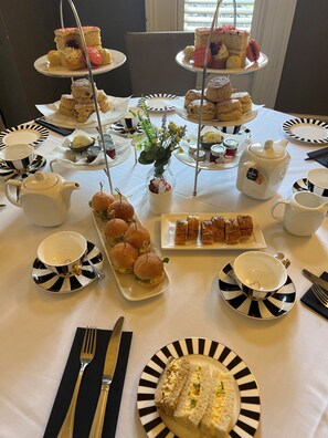 Se sirven desayunos, almuerzos y cenas