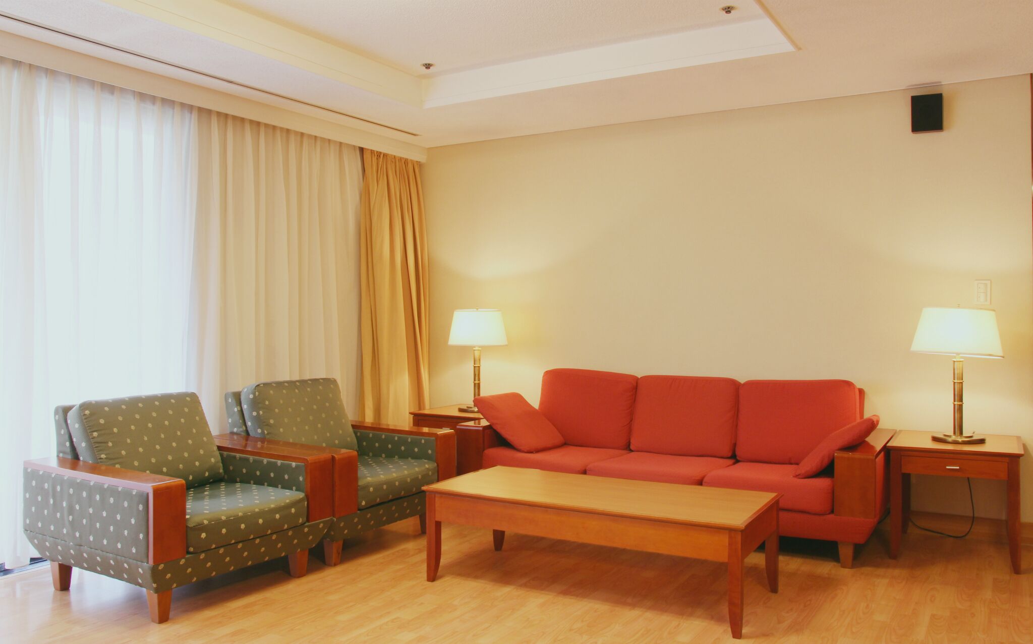 family apartment, 3 bedrooms | living area | led tv