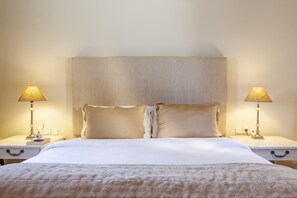 1 bedroom, premium bedding, minibar, in-room safe