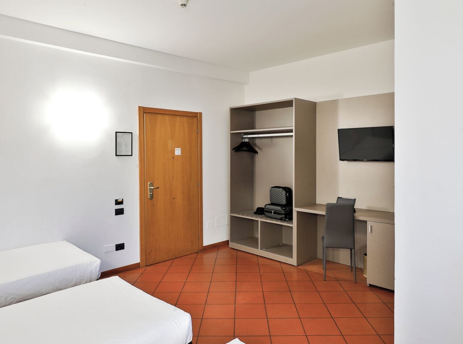 Camera tripla standard | Minibar, desk, free WiFi, bed sheets