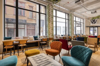 Aris Grand-Place Hotel