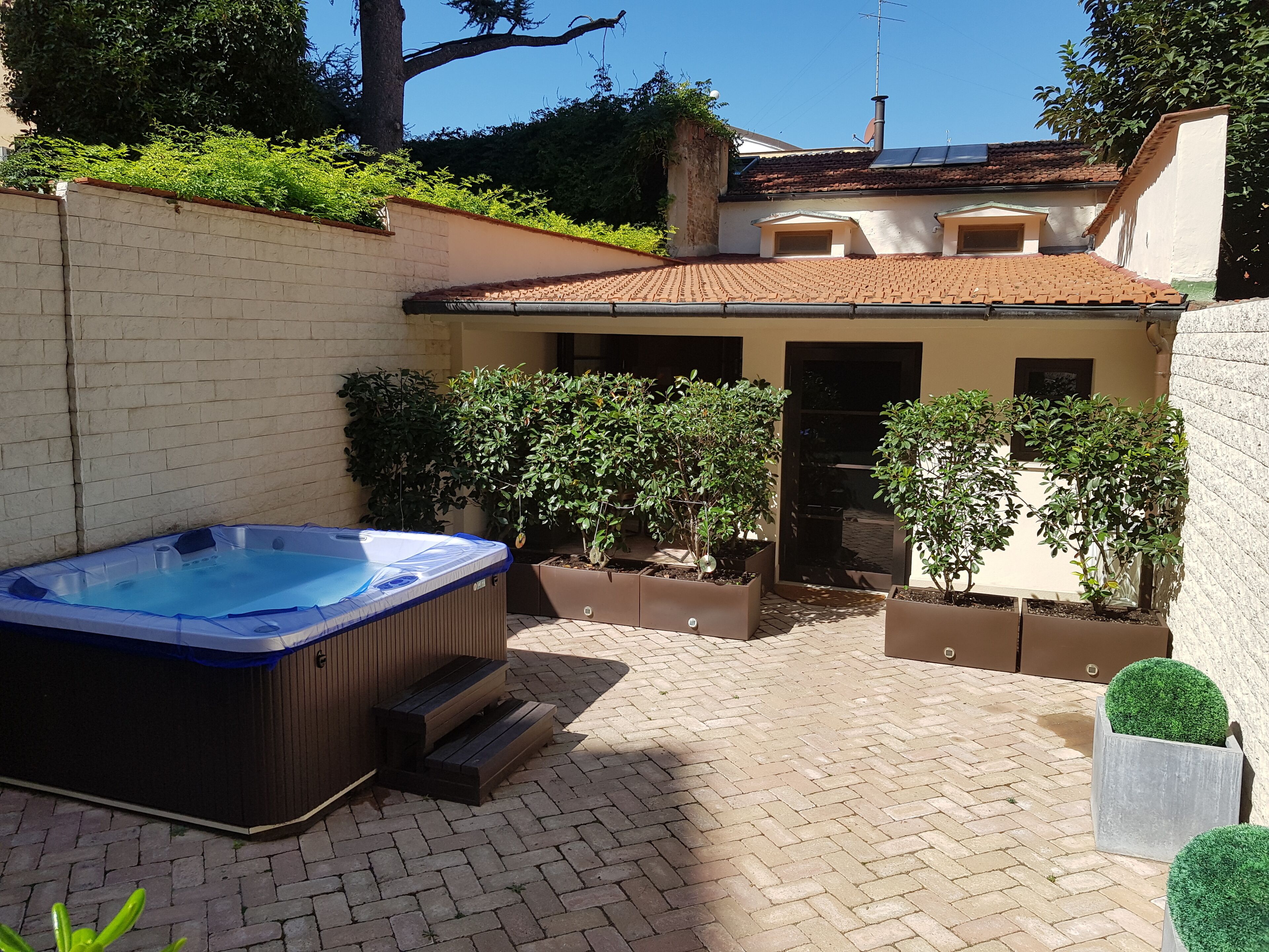 deluxe studio, 1 double bed | room amenity