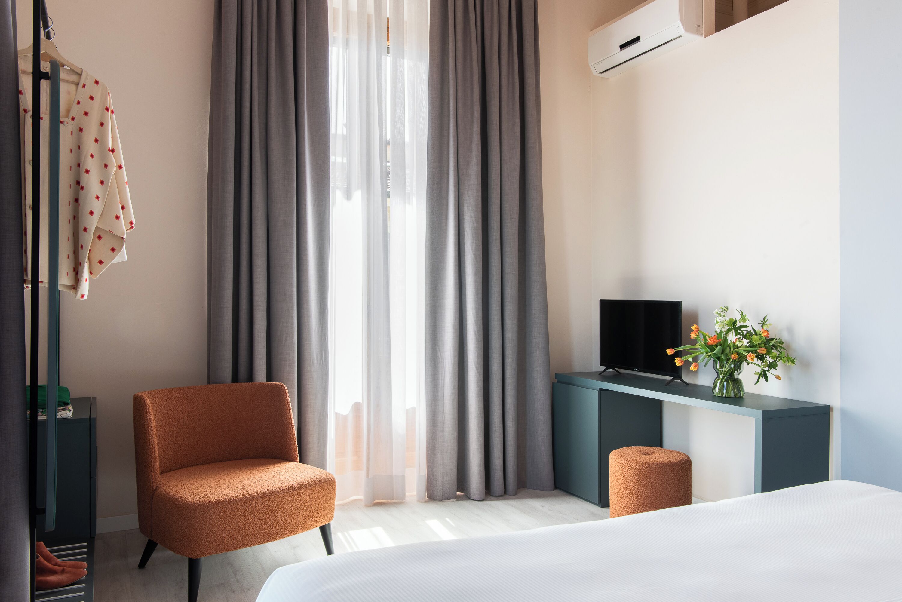 standard quadruple room | minibar, in-room safe, blackout curtains, free cots/infant beds