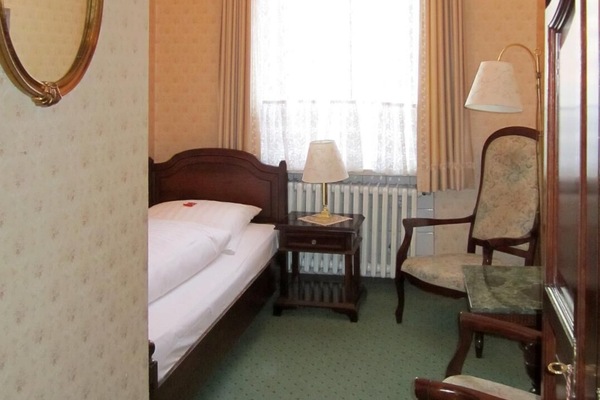 Select Comfort beds, in-room safe, iron/ironing board (on request)